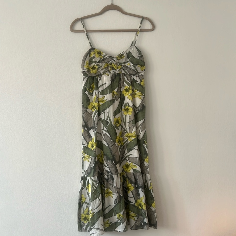 Gentle worn dress from Banana Republic size 0